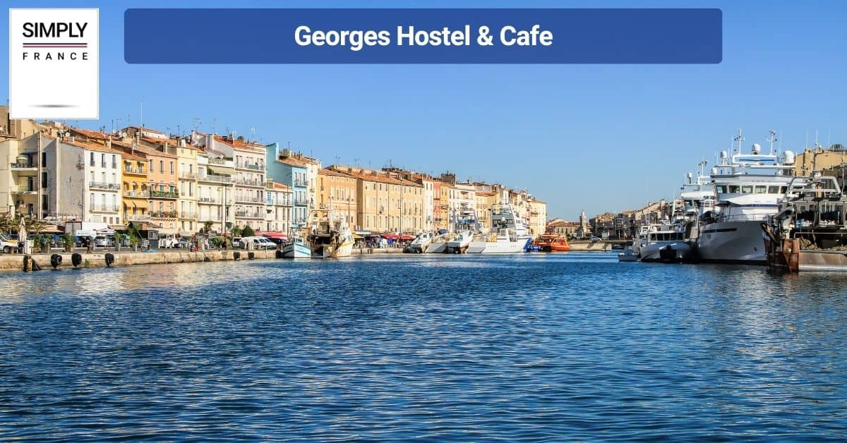 Georges Hostel & Cafe