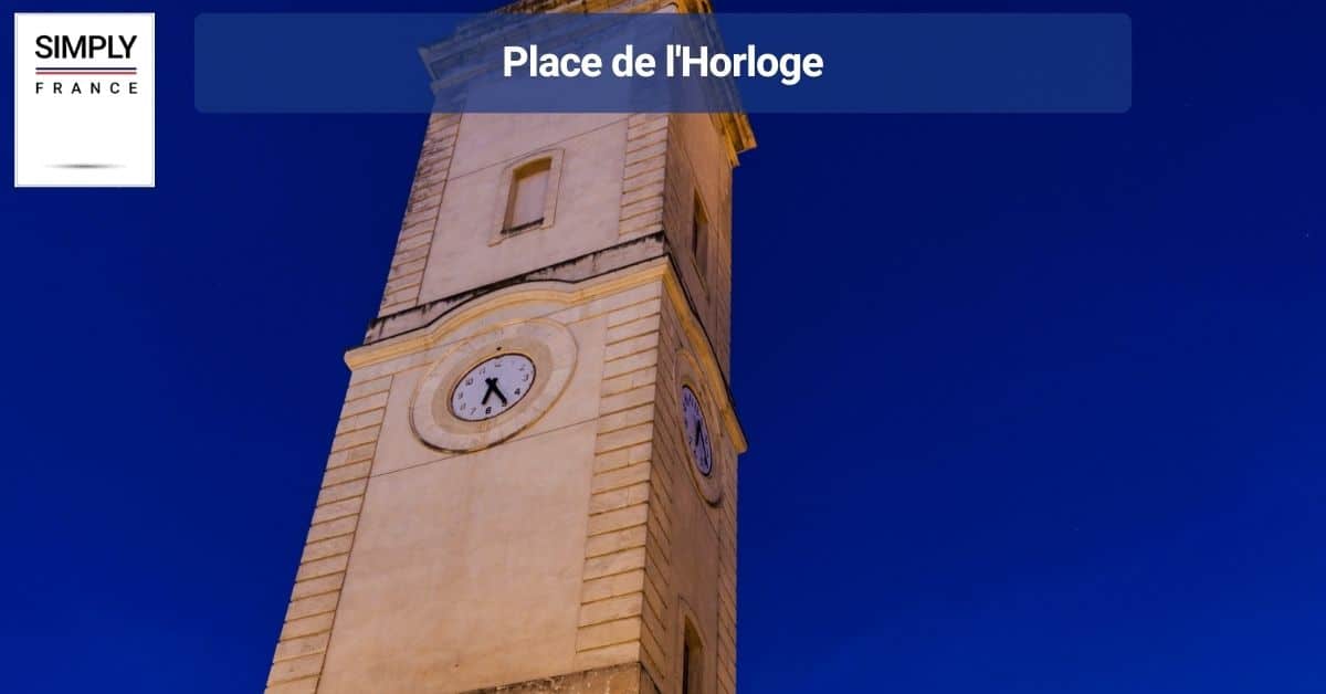 Place de l'Horloge