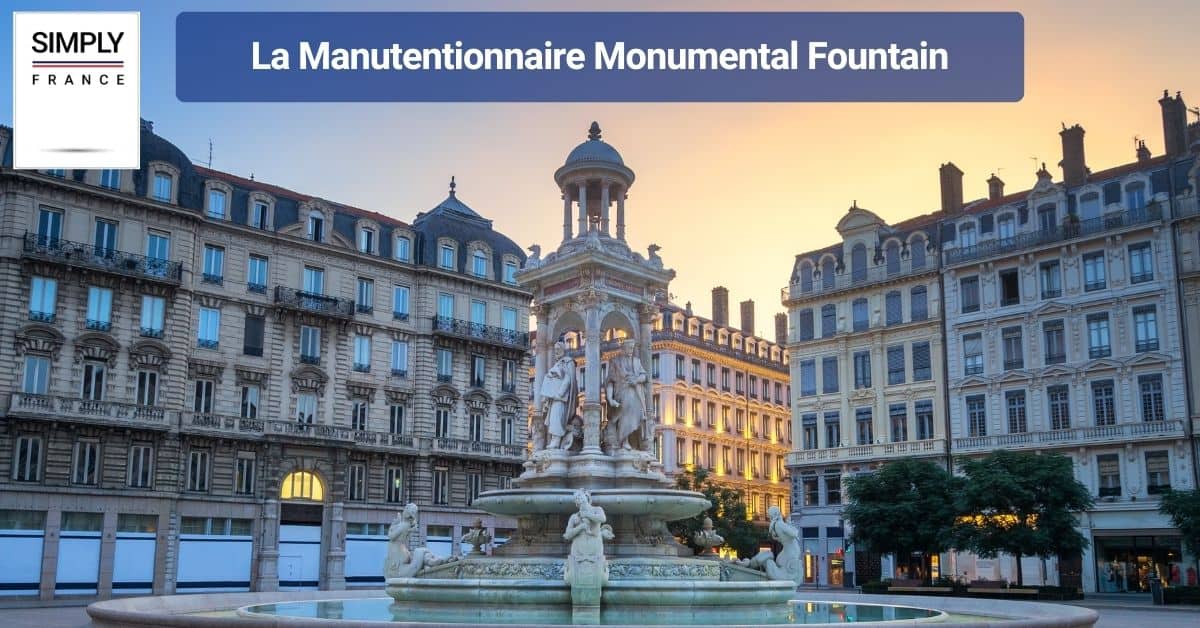 La Manutentionnaire Monumental Fountain